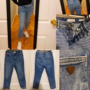 Like-New Button Up High Rise Guess Jeans